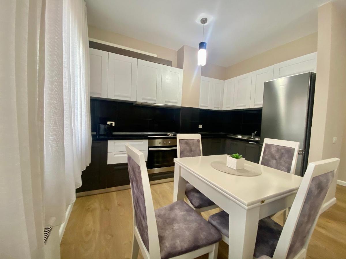 Tirana New Bazaar-Apartment 1 Zewnętrze zdjęcie